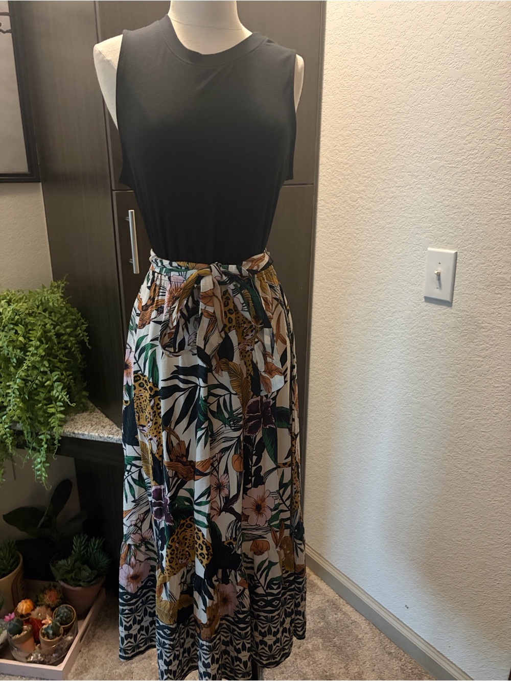 fig and flower White Maxi Skirt with Green, Gold & Pink Tropical Print
